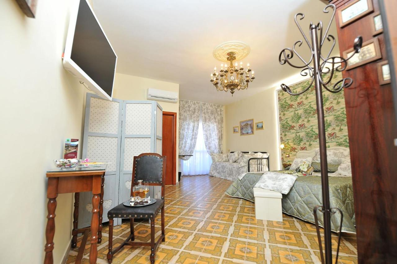 B&B Le Cycas Castellammare di Stabia Zewnętrze zdjęcie